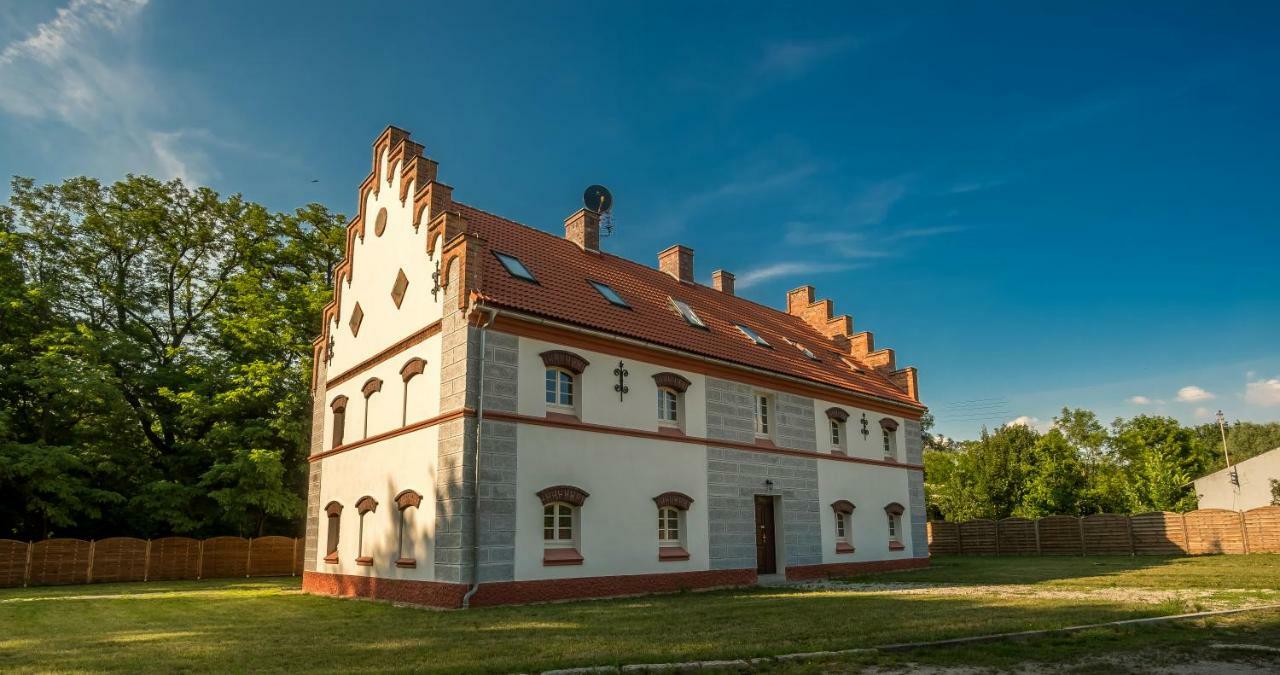 Oficyna Krobielowice Kąty Wrocławskie Buitenkant foto