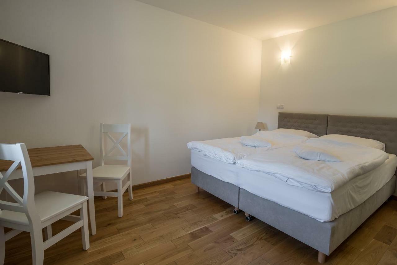 Oficyna Krobielowice Kąty Wrocławskie Buitenkant foto